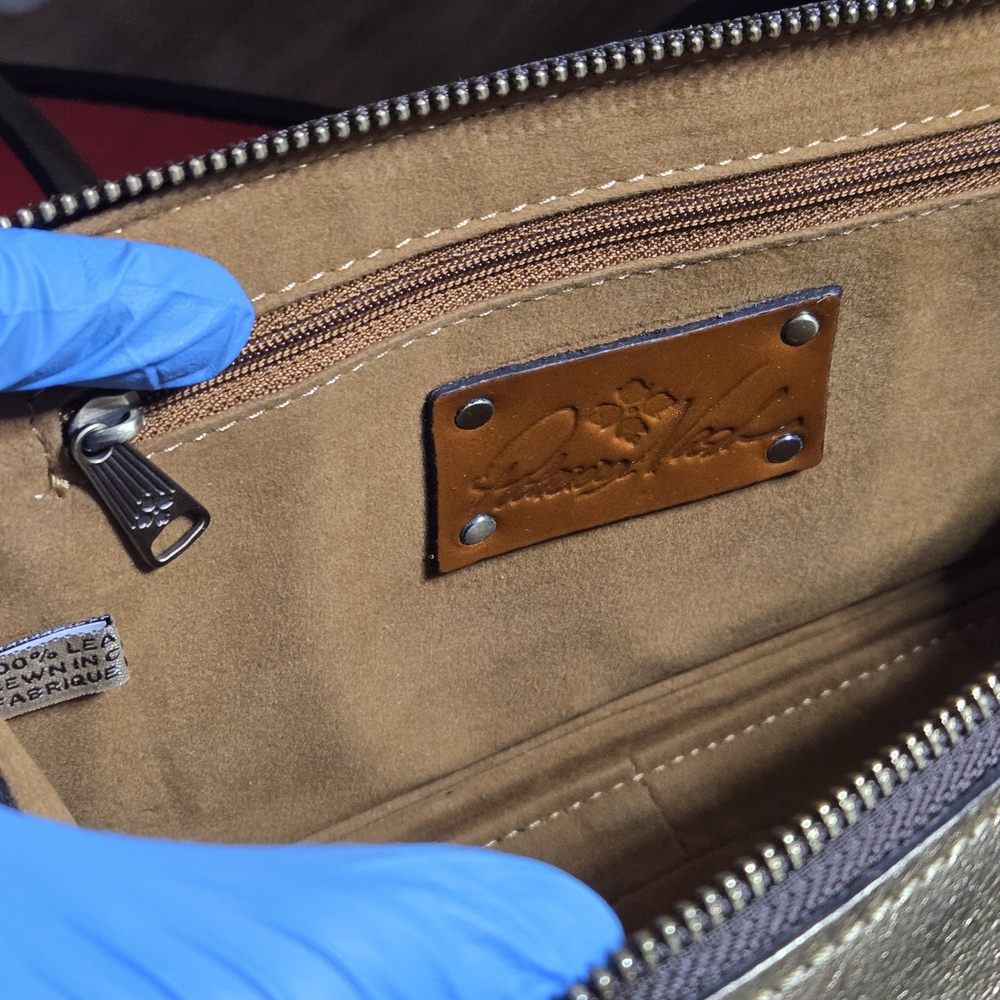 Patricia Nash Gold Leather Bag and Wallet Set - Picture 6 of 6